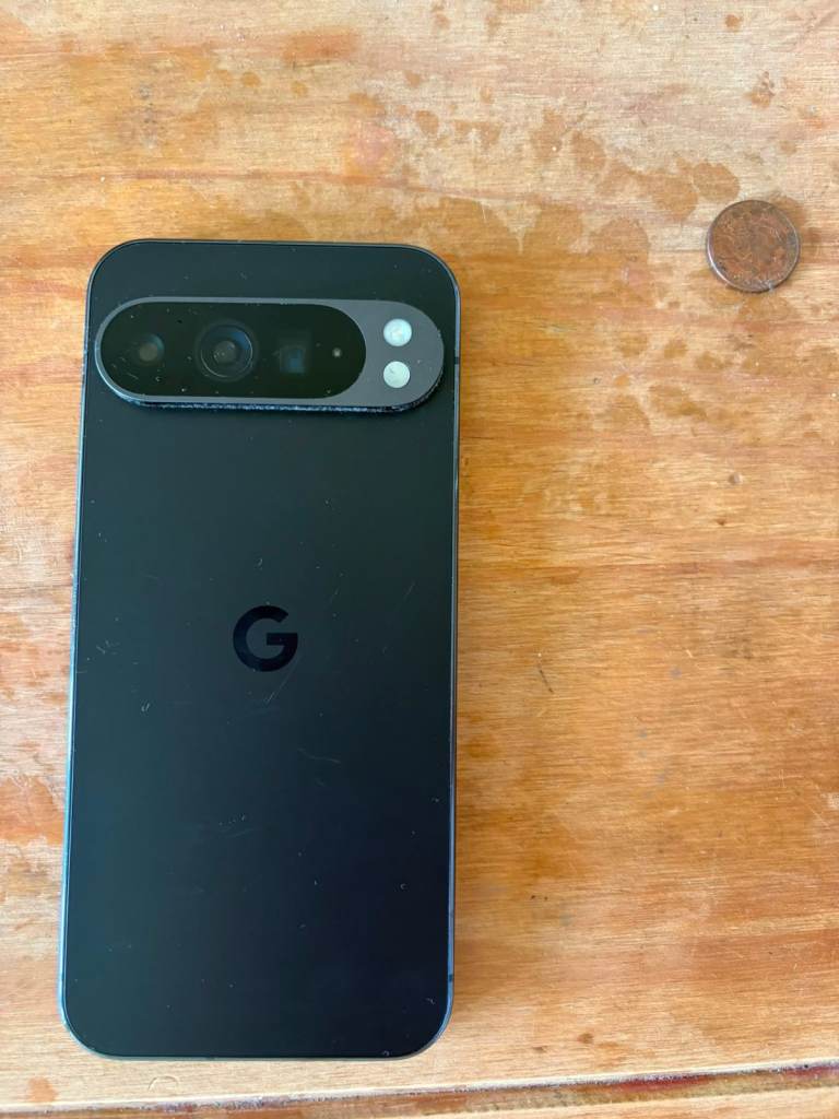 Google Pixel 9 Pro XL  Black Mobile Phone – Good Condition