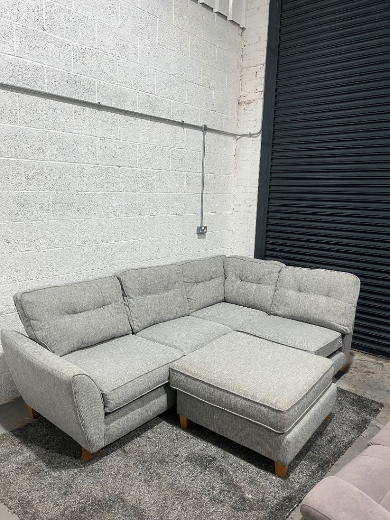 Sofa L shape in good condition delivery available 