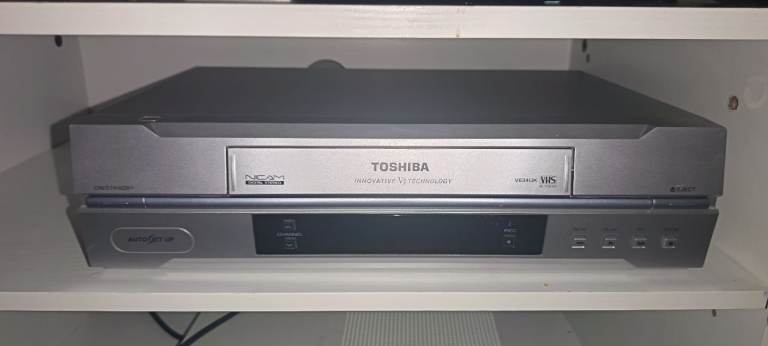 Vhs Toshiba player/Recording in amazing condition 