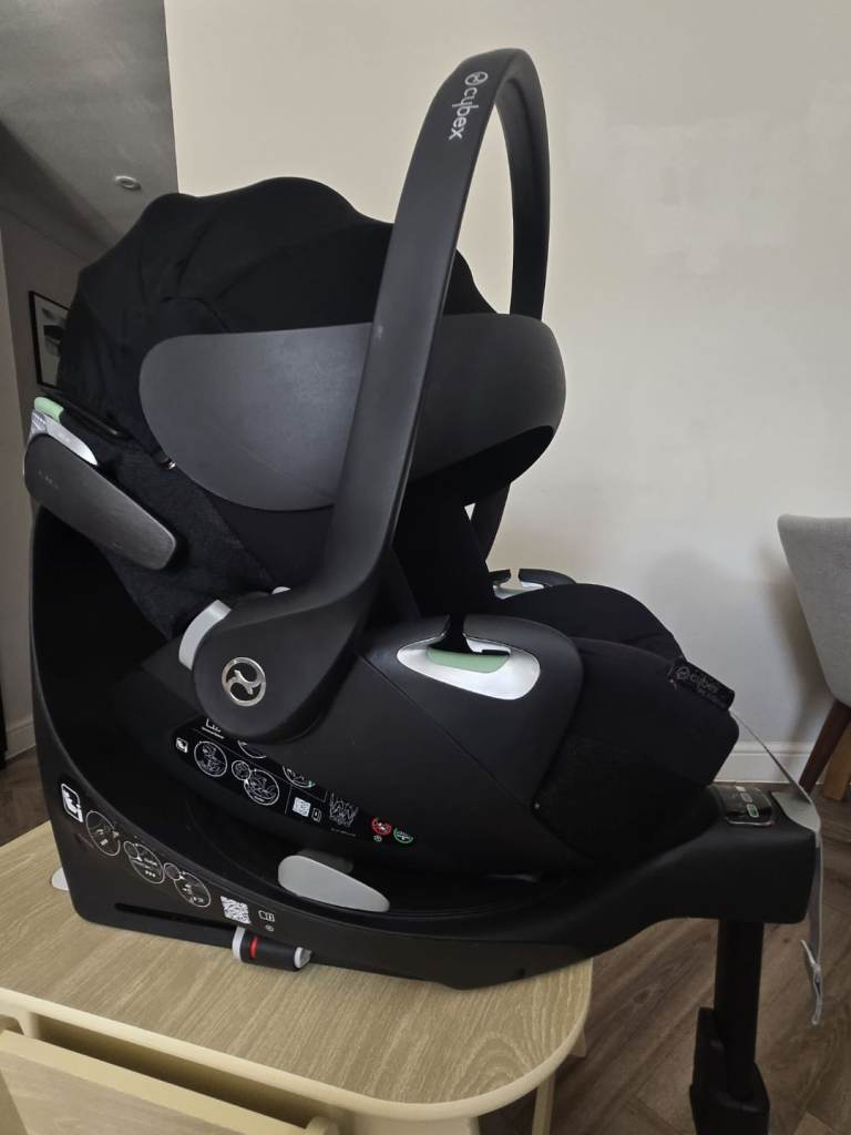 CYBEX Cloud T i-Size Babh Car Seat with Base T-360