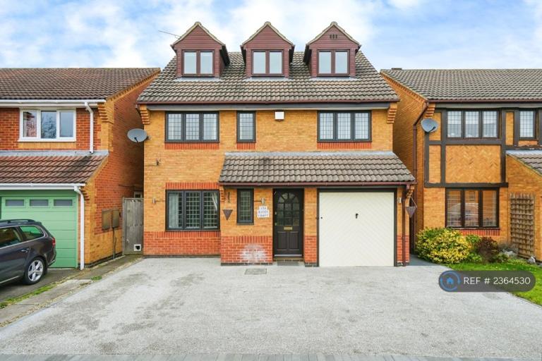 5 bedroom house in Ravencroft, Bicester, OX26 (5 bed) (#2364530)