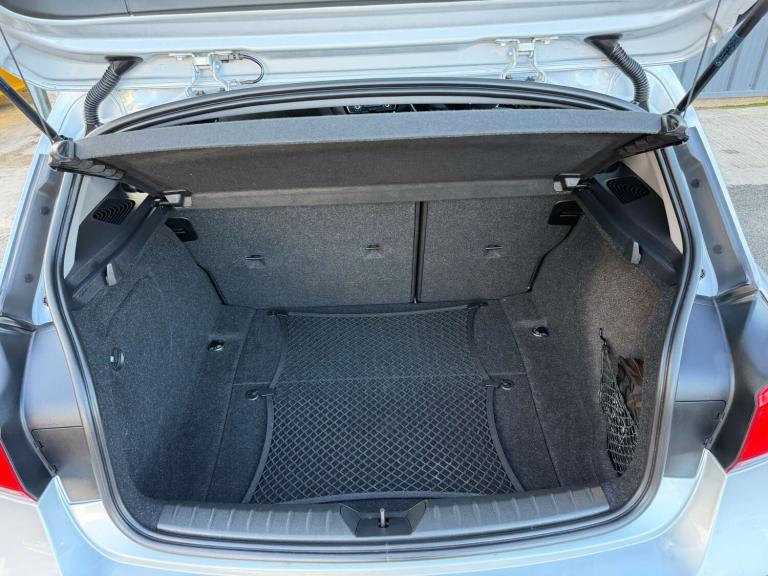 2018 BMW 1 Series 118d SE 5dr [Nav/Servotronic] HATCHBACK DIESEL Manual