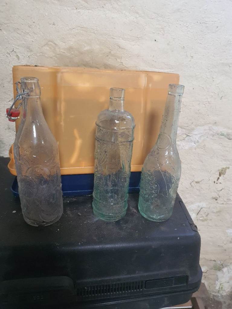 Decorative glass bottles (3)