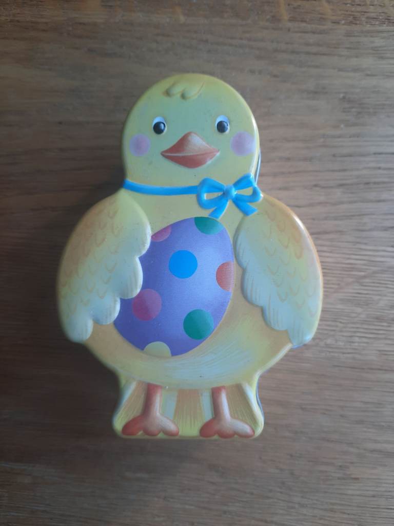 Chick metal tin