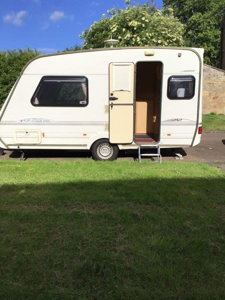 Abbey 2000 GTS vogue 2 berth caravan 