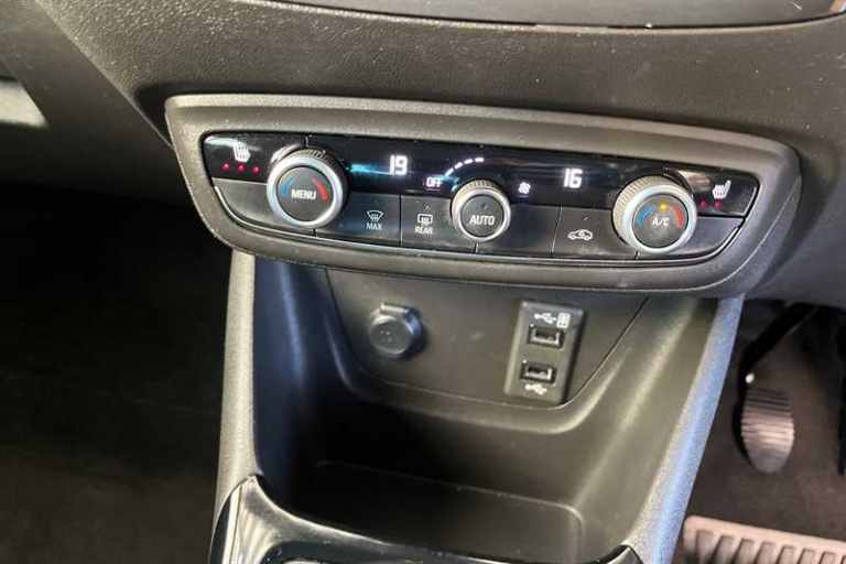 2022 Vauxhall Crossland 1.2 Turbo Ultimate 5dr HATCHBACK PETROL Manual