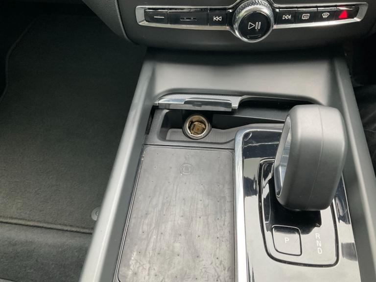 2023 Volvo XC60 2.0 B5p Core 5Dr Awd Geartronic SUV Petrol Automatic