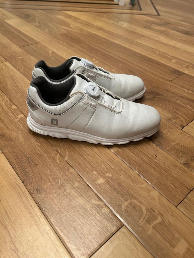 Footjoy BOA junior golf shoes size UK 4