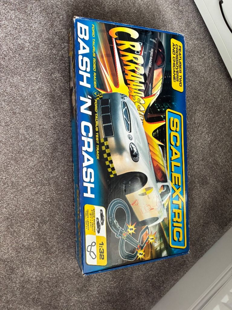 Scalextric Bang ‘N Crash 