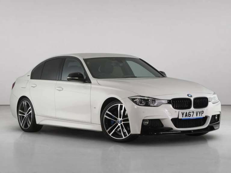 2018 BMW 3 Series 2.0 330e 7.6kWh M Sport Shadow Edition Saloon 4dr Petrol Plug-in Hybrid Aut Sal...