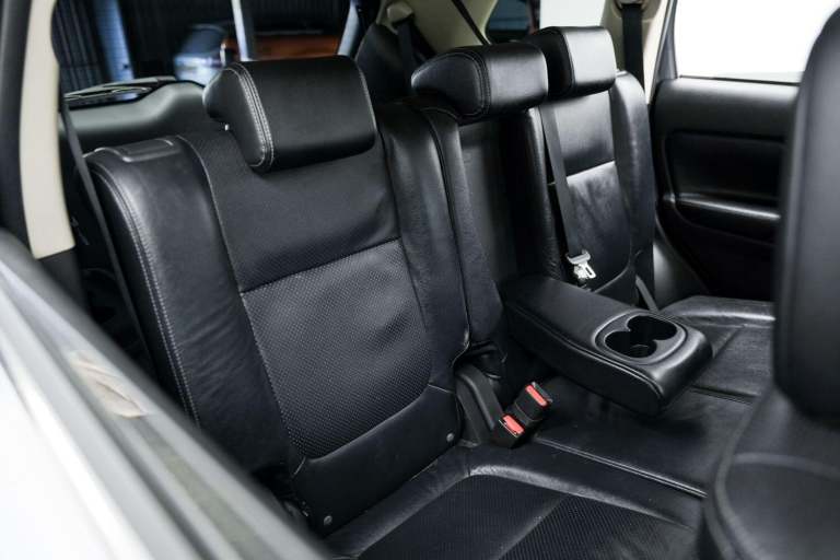 2013 Mitsubishi Outlander 2.2 DI-D GX5 5dr Auto ESTATE DIESEL Automatic