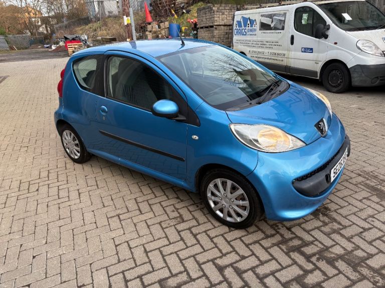 Peugeot, 107, Hatchback, 2008, Manual, 998 (cc), 3 doors