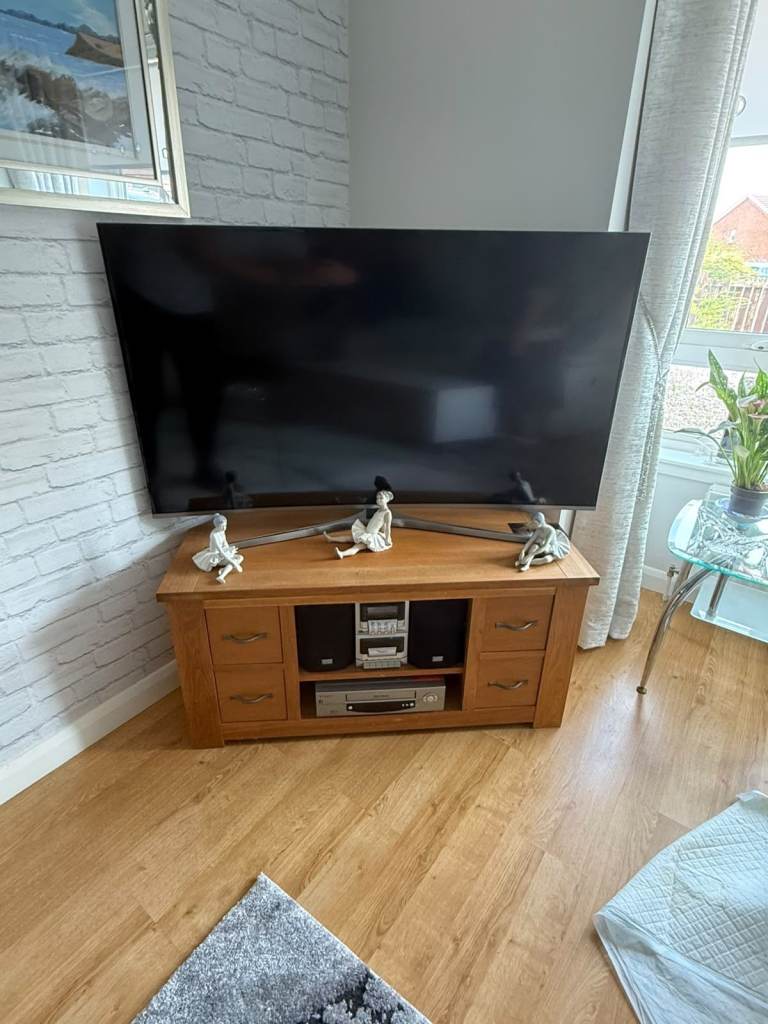Wooden TV Unit – Good Condition