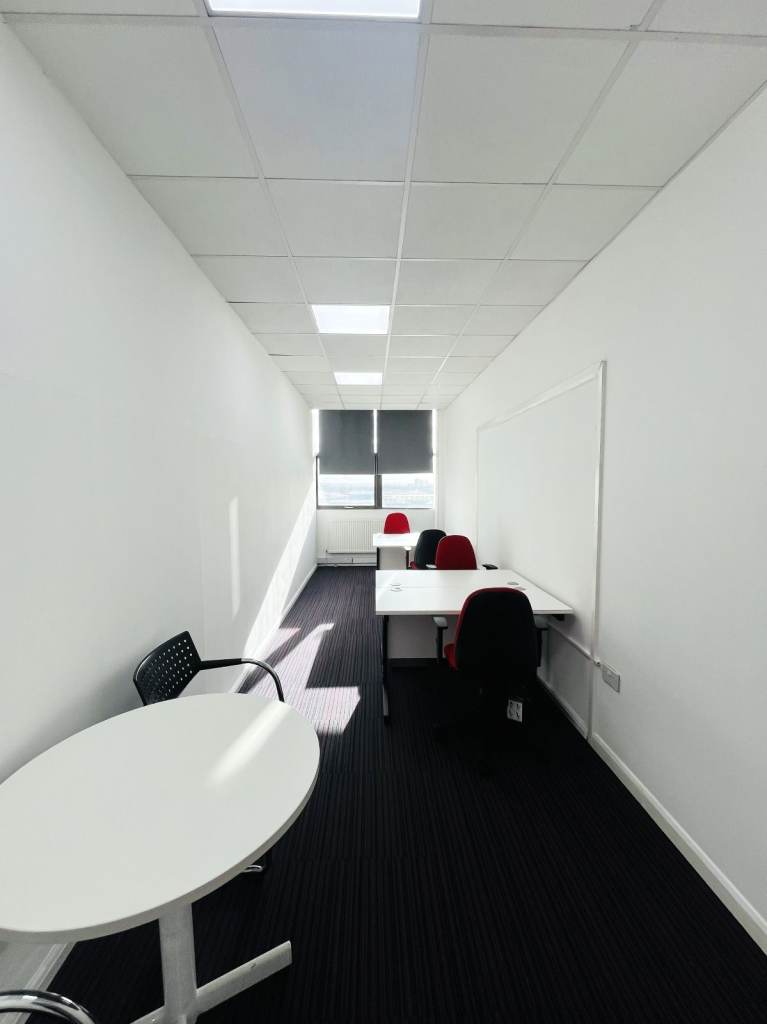 Medium Office Spaces to Rent In Park Royal NW10