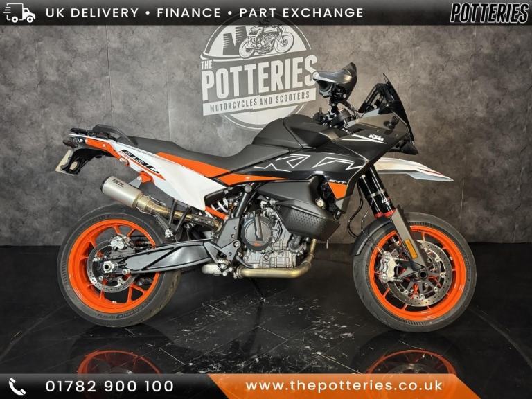 KTM 890 SMT