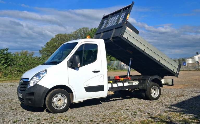 2015 Vauxhall Movano 2.3 CDTI H1 Tipper 125ps CHASSIS CAB Diesel Manual
