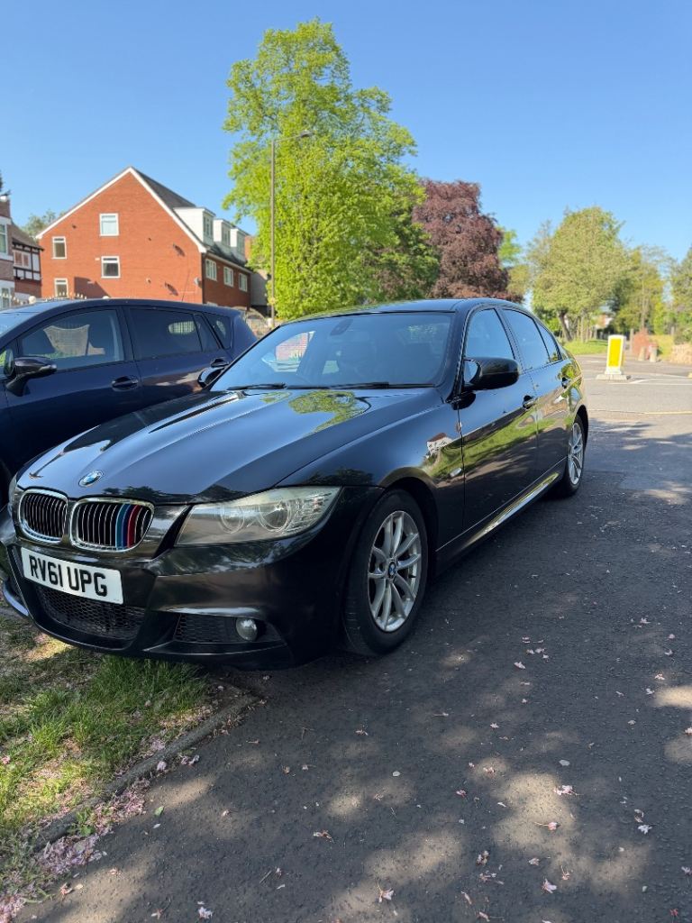 BMW, 3 SERIES, Saloon, 2011, Manual, 1995 (cc), 4 doors