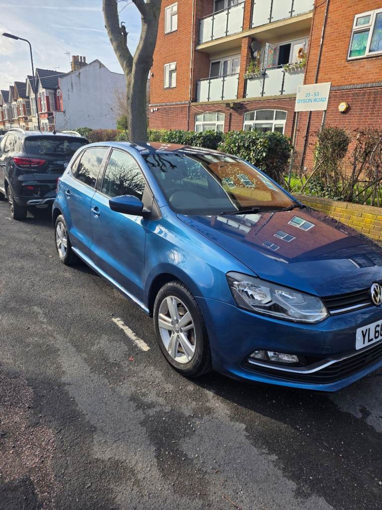 Volkswagen, POLO, Hatchback, 2017, Semi-Auto, 1197 (cc), 5 doors