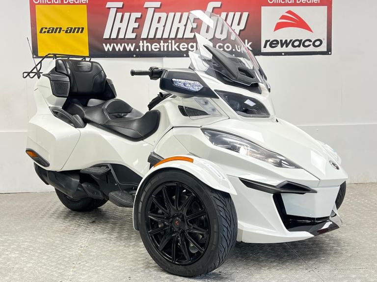 2018 Can-Am Spyder RT Limited Semi Automatic Trike 14,000 Miles 