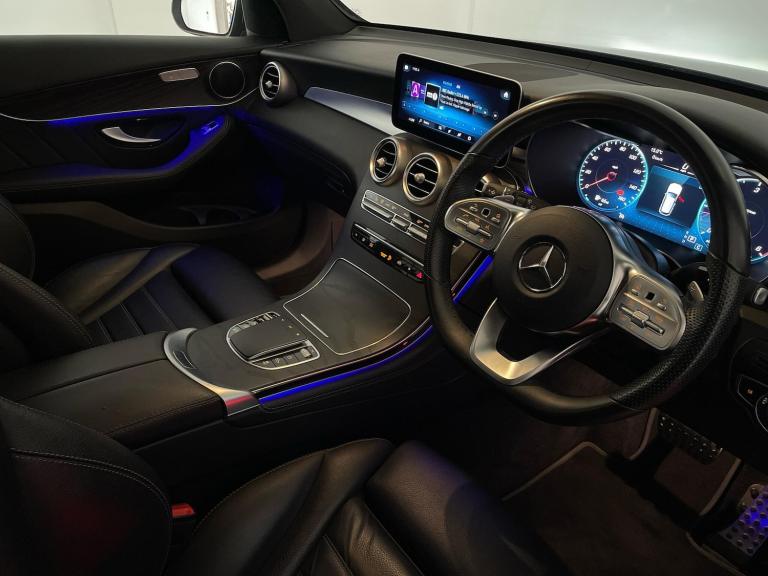 2020 Mercedes-Benz GLC 2.0 GLC300d AMG Line (Premium) SUV 5dr Diesel G-Tronic+ 4MATIC Euro 6 (s/s...