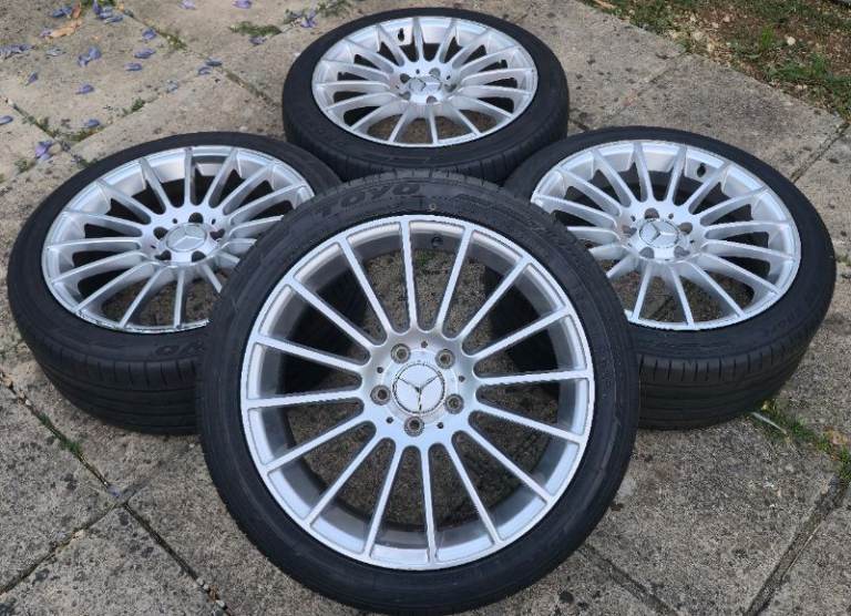18" Mercedes-Benz C Class MULTISPOKE AMG STYLE SILVER WHEELS + TYRES