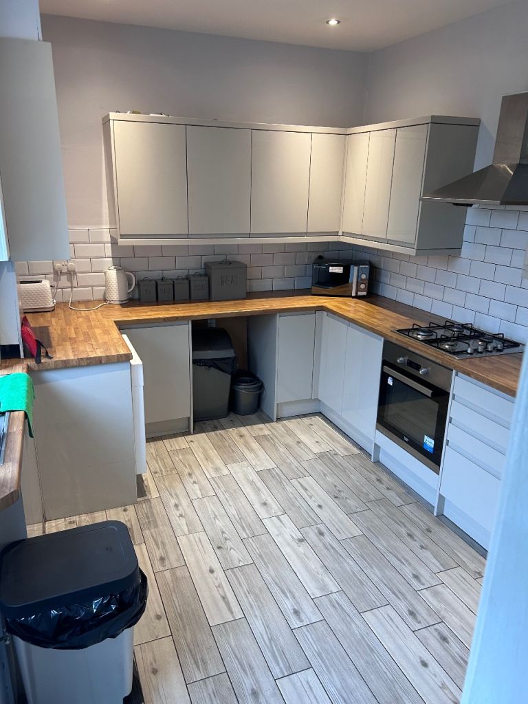 Happy Maiden Cleaners - Domestic Cleaning Service Including Deep Cleans, End Of Tenancy