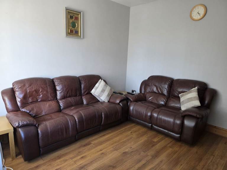 Brown Leather 3-Seater and 2-Seater Sofa Set – Good Condition