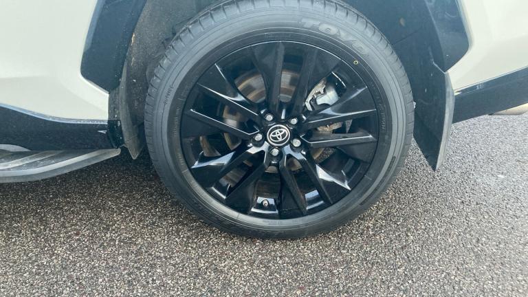 2021 Toyota RAV4 2.5 VVT-i Hybrid Dynamic 5dr CVT Hybrid Estate Estate Hybrid Automatic