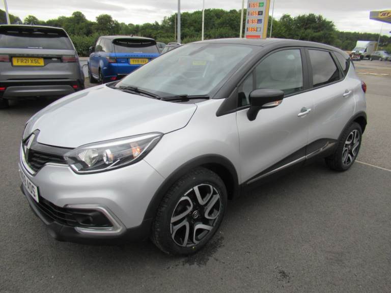 Renault Captur 0.9 TCE 90 Iconic 5dr Petrol