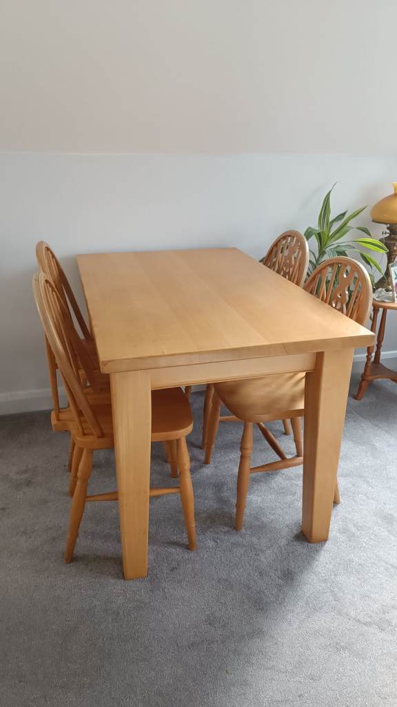 🍽️ Solid Beech 4-Seater Dining Table & Chairs – Heavy, Durable & Timeless ✨