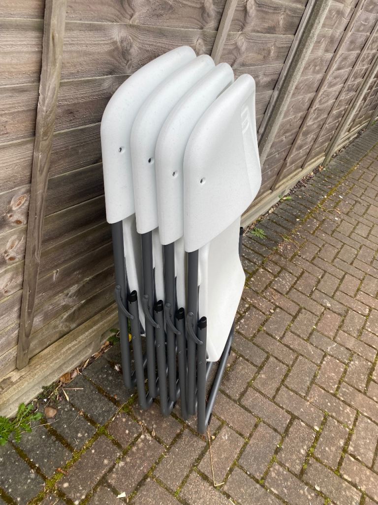 4 lifetime folding chairs great condition £60
