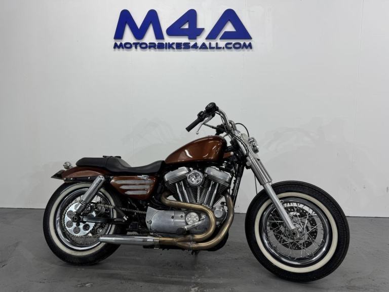 HARLEY DAVIDSON SPORTSTER 883 XL 883 SUPERLOW 2015