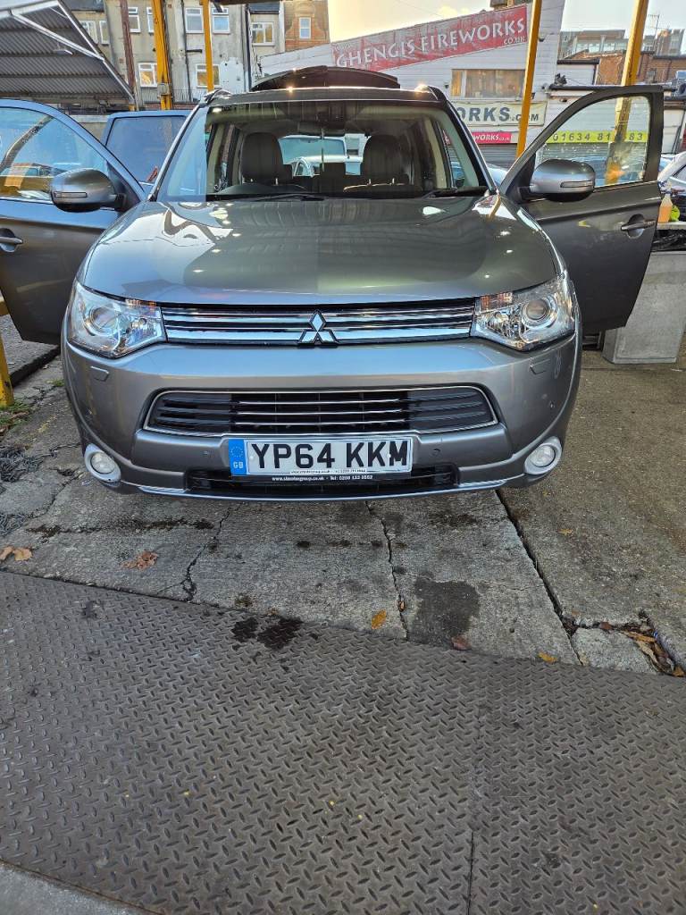 Mitsubishi, OUTLANDER, Estate, 2015, Other, 1998 (cc), 5 doors