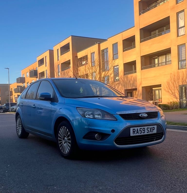 Ford focus titanium 1.8L petrol 5dr manual