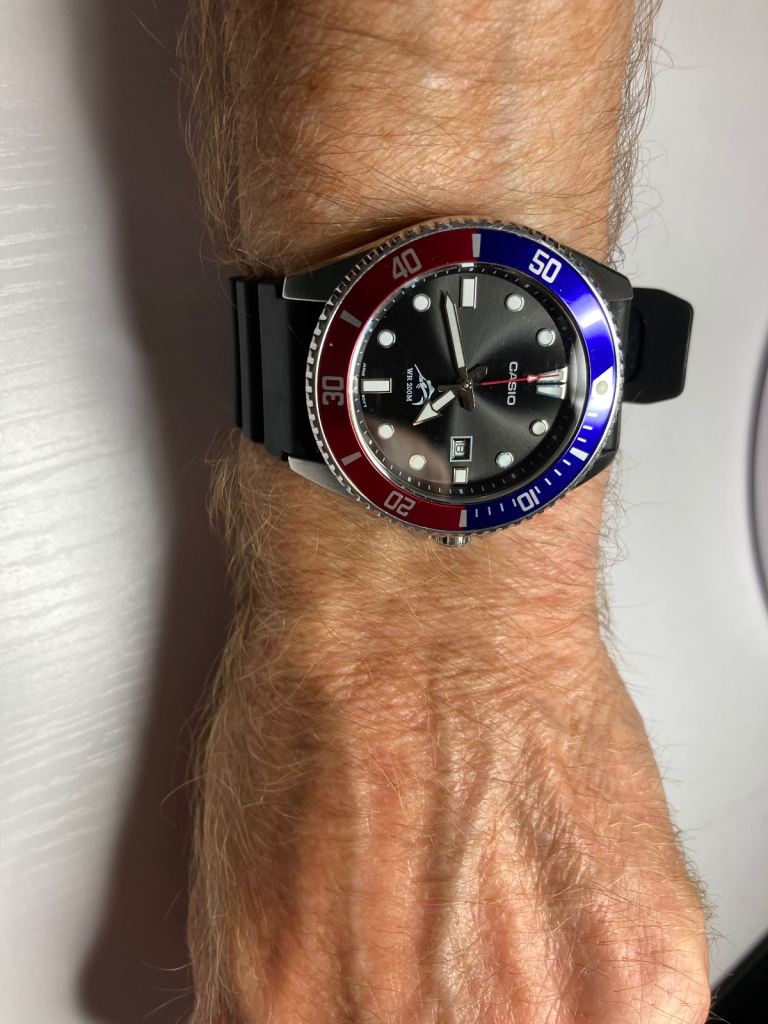 Casio Dive Watch with Red and Blue Bezel – Good Condition