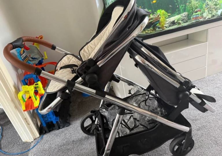 Double Pushchair/Pram – Good Condition, grey and Cream