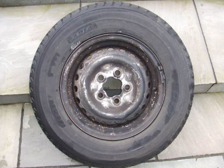 VW T25 Transport Wheel and Tyre