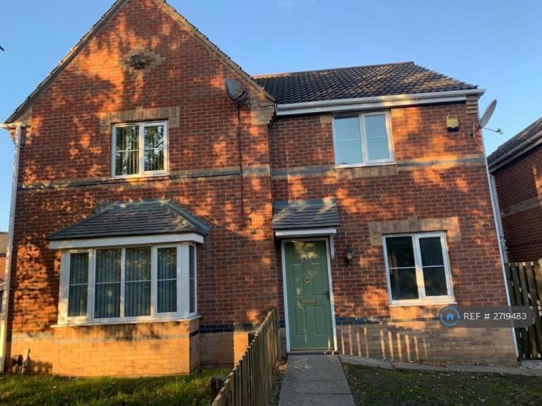 2 bedroom house in Landscove Avenue, Bradford, BD4 (2 bed) (#2719483)