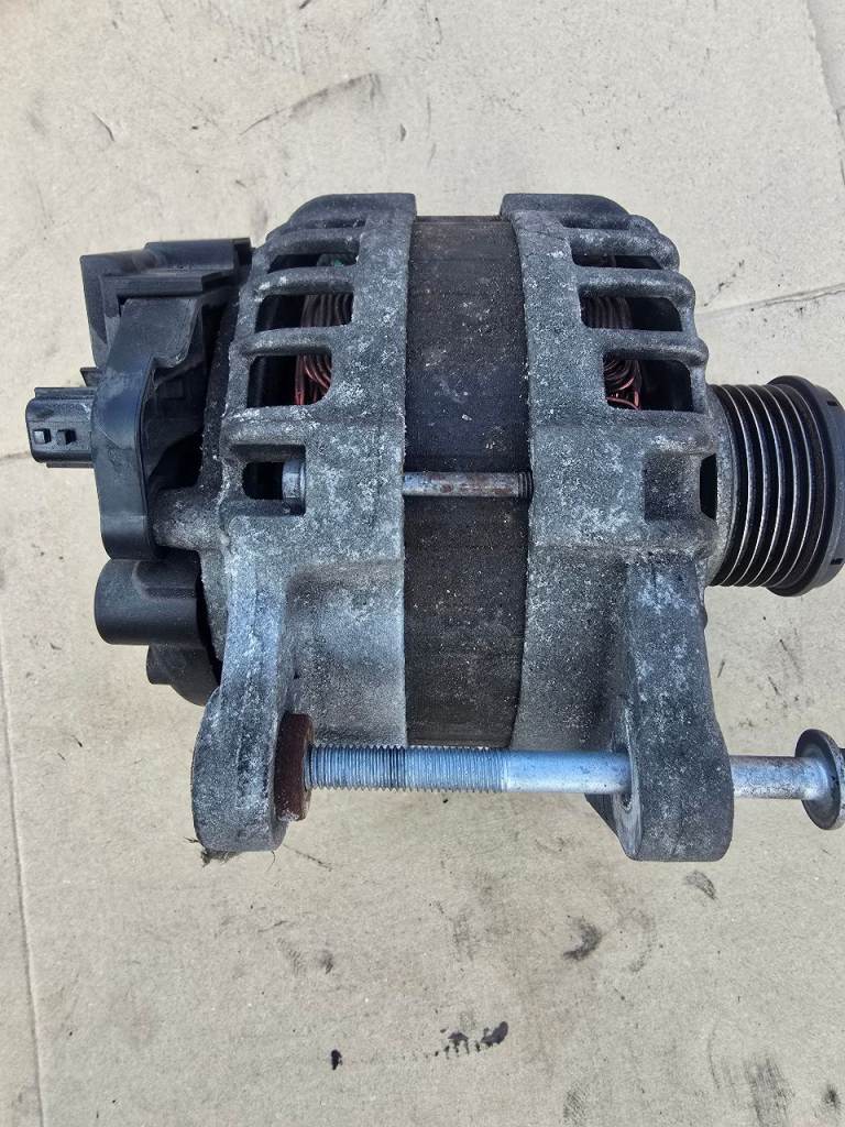 NISSAN QASHQAI J11, 13-23 ALTERNATOR S/N231004EA0A-E