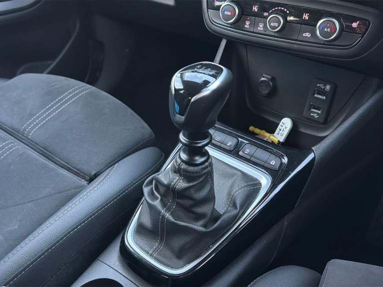 2022 Vauxhall Crossland Ultimate Turbo HATCHBACK Petrol Manual