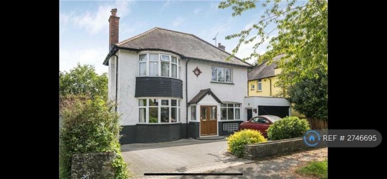 4 bedroom house in Howard Road, Coulsdon, CR5 (4 bed) (#2746695)