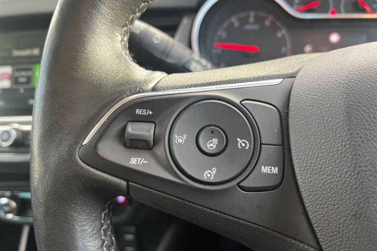 2022 Vauxhall Crossland 1.2 Turbo Ultimate 5dr HATCHBACK PETROL Manual