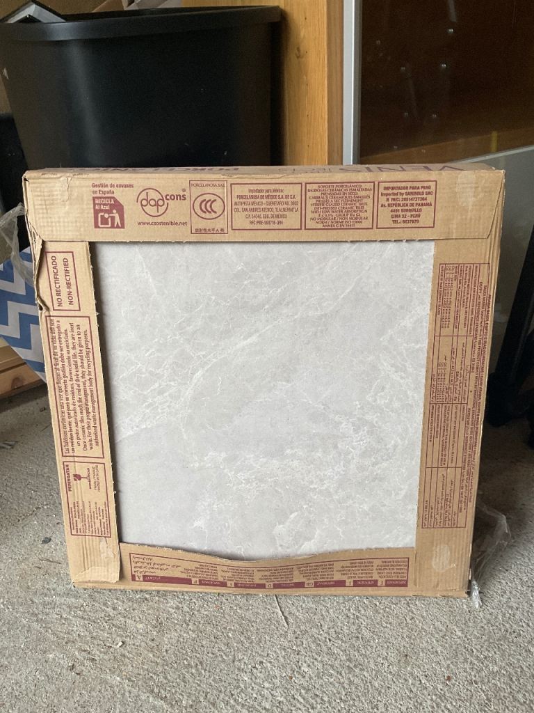 image for Bathroom floor tile - Porcelanosa 4 boxes 