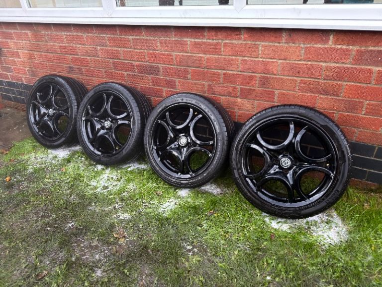 17 inch 4x98 Alfa Romeo Mito Alloy wheels 