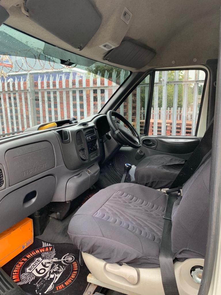 Ford, TRANSIT, Minibus, 2002, 2402 (cc)