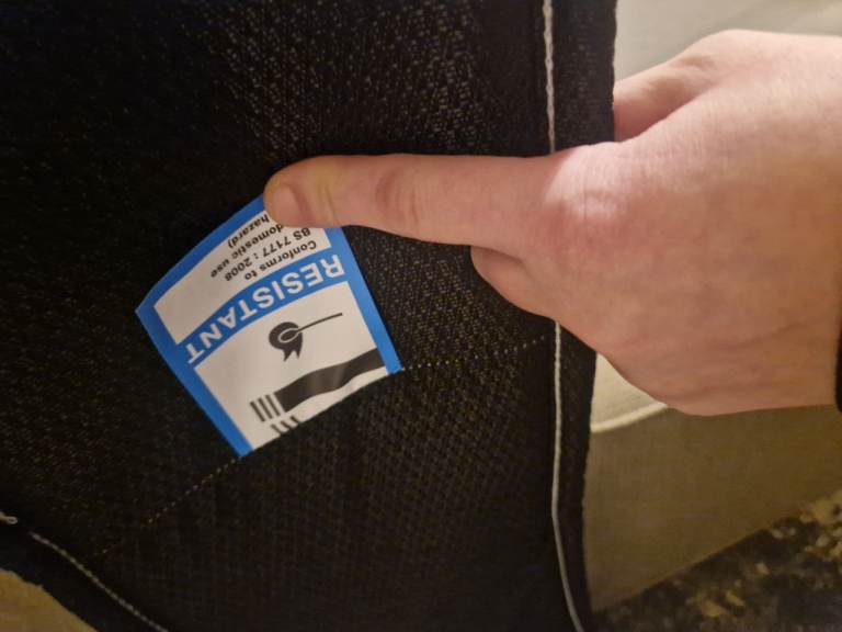 3ft 6 single divan bed with base