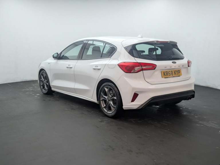  Ford Focus 1.5T EcoBoost ST-Line Hatchback 5dr Petrol Manual Euro 6 (s/s) (150 ps) CRU Petrol Ma...