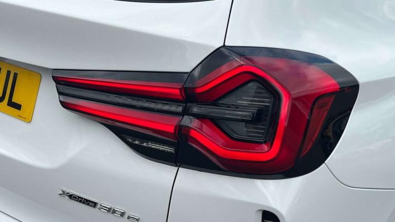 2022 BMW X3 xDrive 30e M Sport 5dr Auto SUV Plug-In Hy Automatic