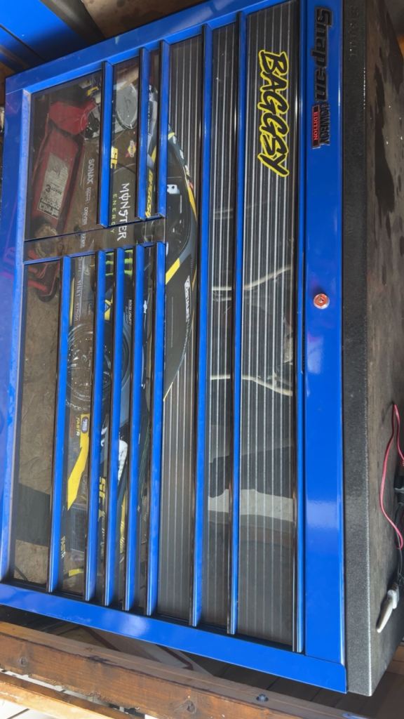 Snap on tool box 55 inch