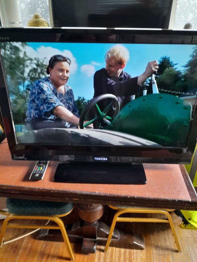 32 inch tv